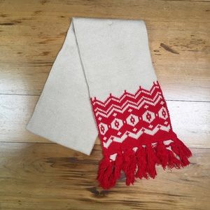 NWT Crazy8 Kids Scarf